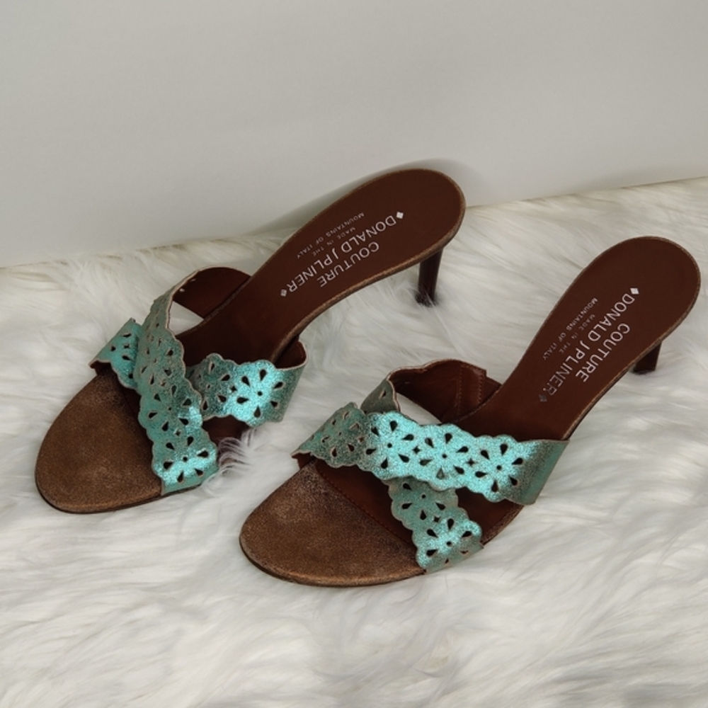 Donald J. Pliner Block Heel Pumps Women's Size 9